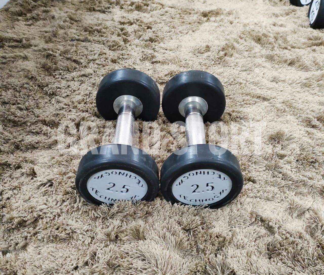 طقم دامبلز كوبي تكنو 555ك