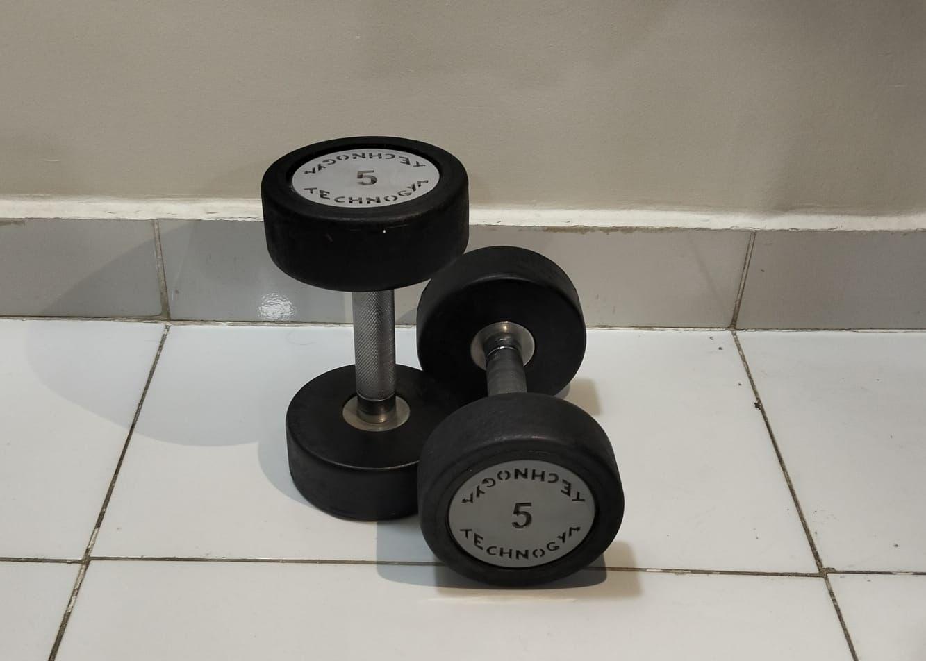 2 دامبلز كوبي تكنو 5ك