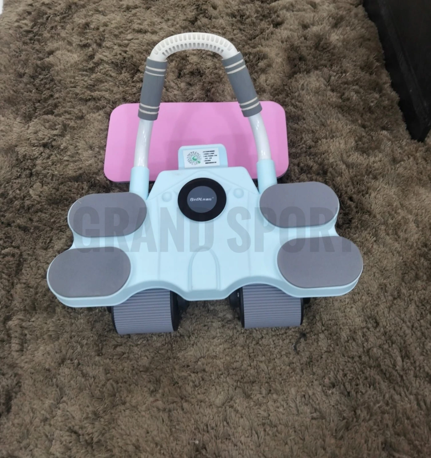 عجلة رول بمسند