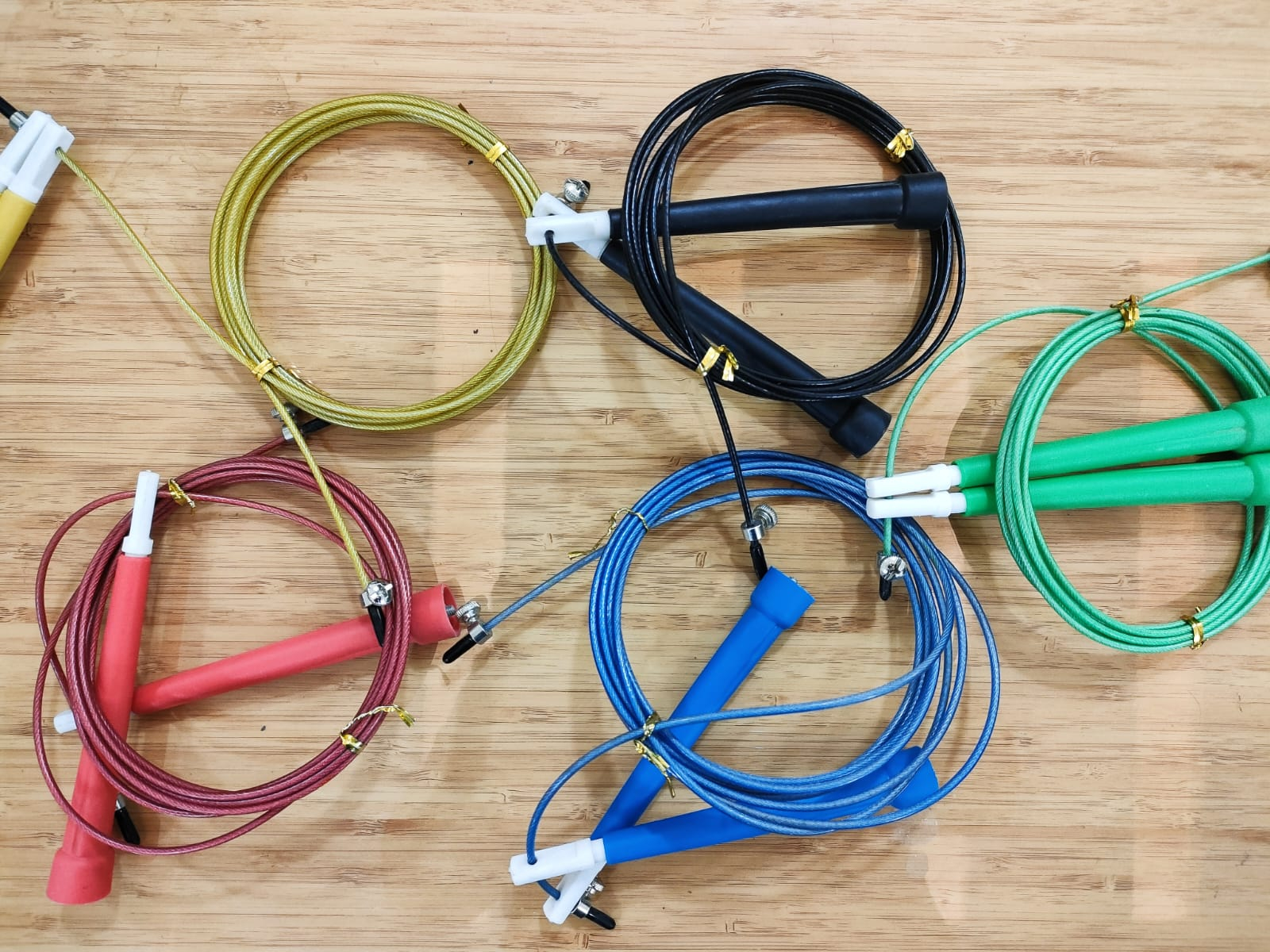 حبل يد بلاستيك واير معدن